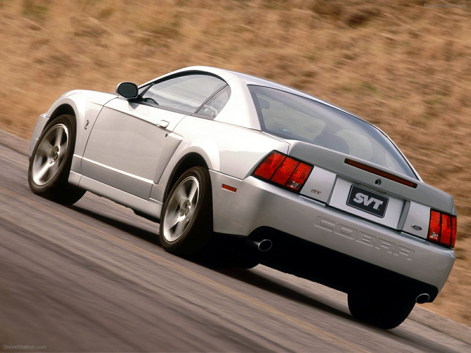 Ford Mustang Cobra (2003)